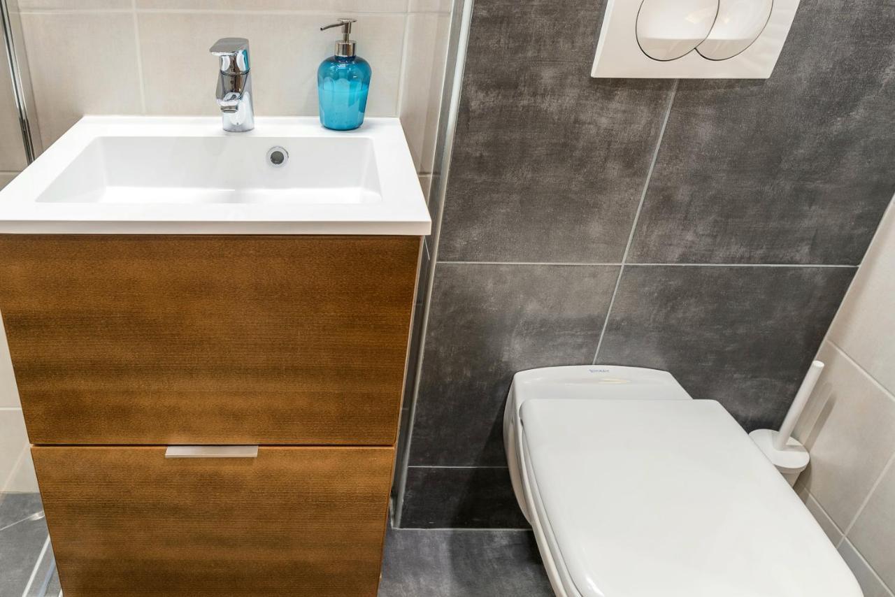 Prime Park Apartment Будапеща Екстериор снимка