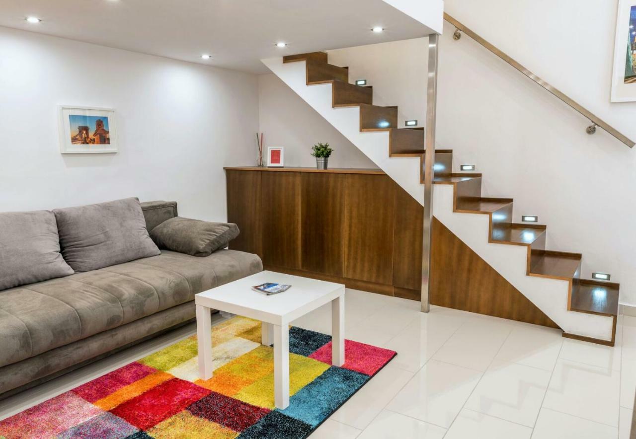 Prime Park Apartment Будапеща Екстериор снимка